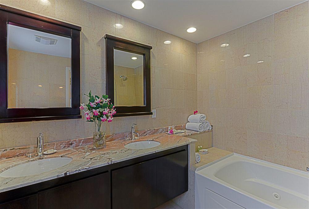Princess Heights Luxury Condo Hotel Oyster Pond Exterior foto